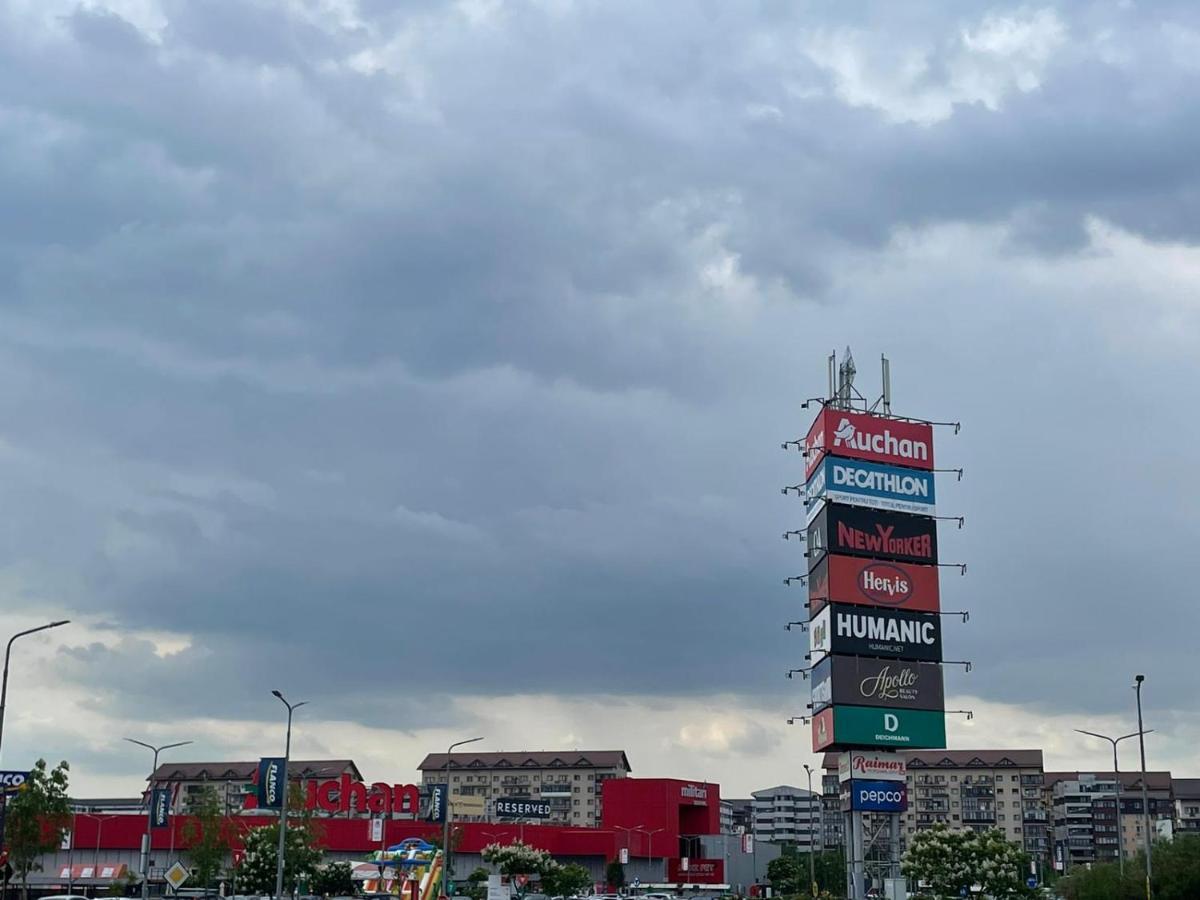Militari Comfort Studio Roşu Zewnętrze zdjęcie
